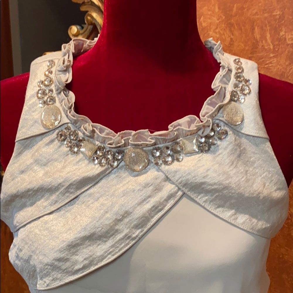 Dress - Picture 4 of 8